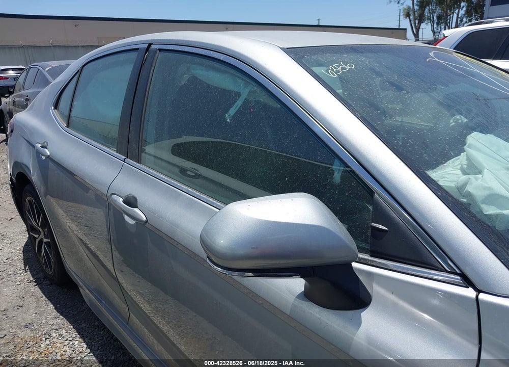 2022 TOYOTA CAMRY SE VIN: 4T1G11AK3NU042126