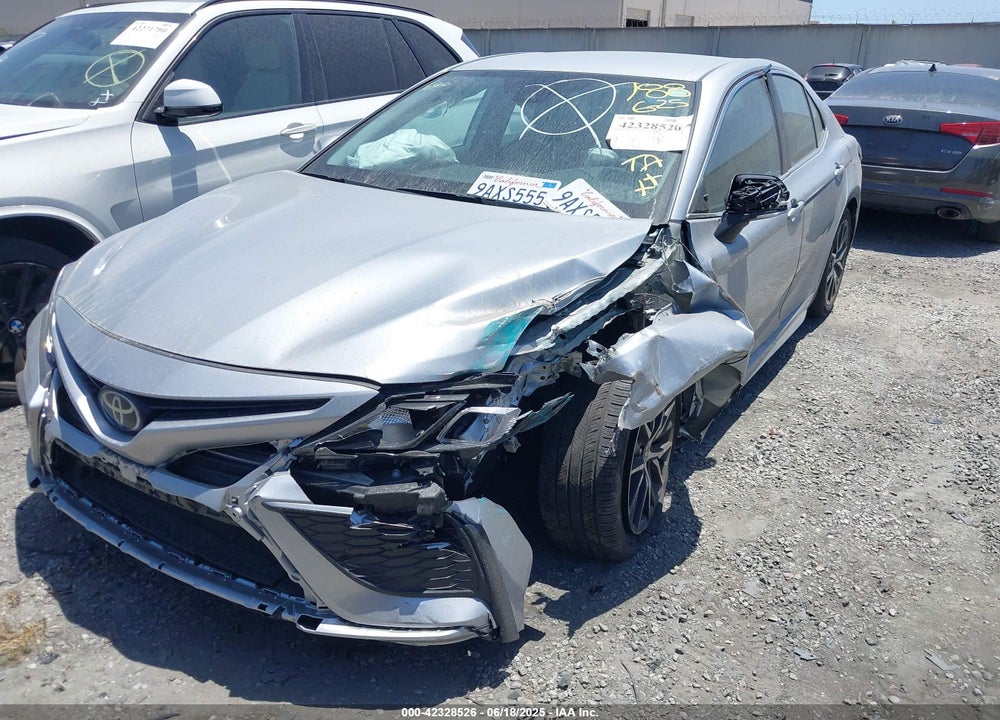 2022 TOYOTA CAMRY SE VIN: 4T1G11AK3NU042126