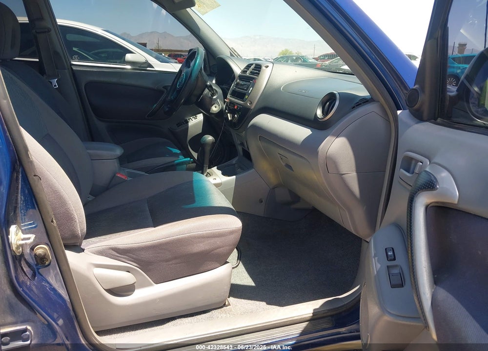 2003 TOYOTA RAV4 VIN: JTEHH20V130261513