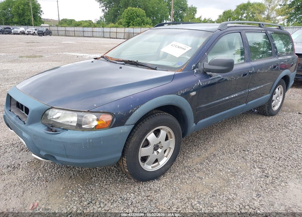 2002 VOLVO V70 XC VIN: YV1SZ58D721062540