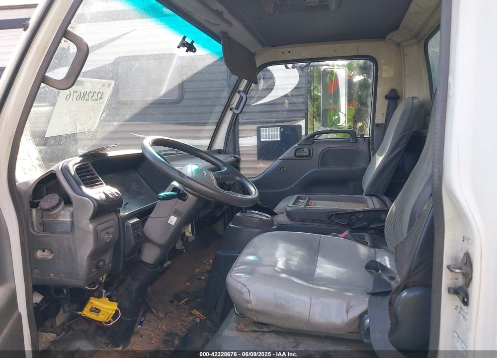 2002 ISUZU NPR VIN: JALC4B14727012878