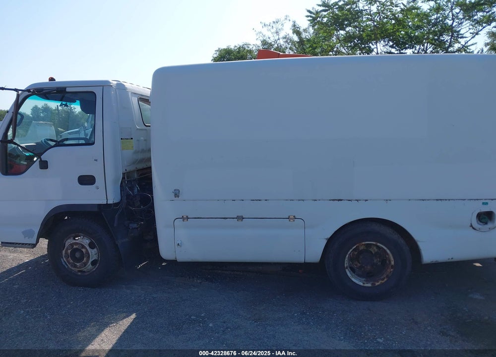2002 ISUZU NPR VIN: JALC4B14727012878