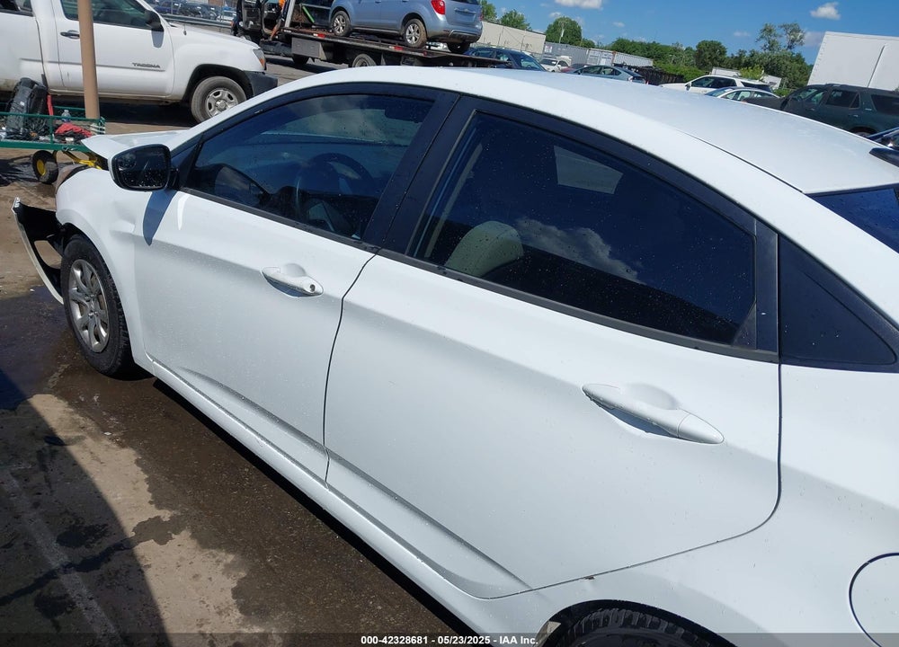 2014 HYUNDAI ACCENT VIN: KMHCT4AE7EU760072