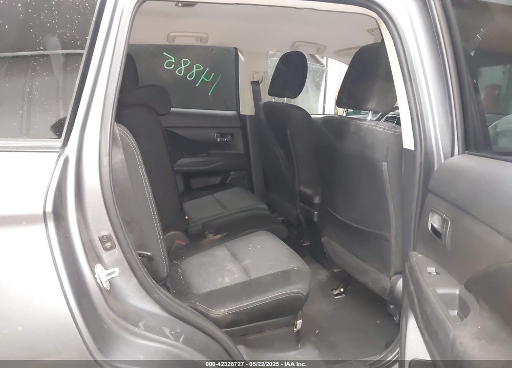 2018 MITSUBISHI OUTLANDER SE VIN: JA4AD3A33JZ004098
