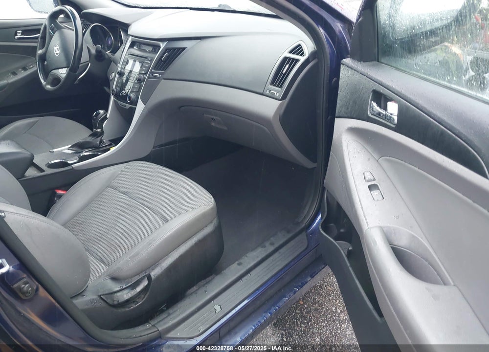 2012 HYUNDAI SONATA SE VIN: 5NPEC4AC5CH485157