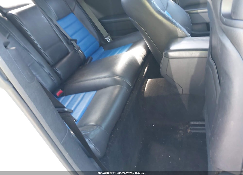 2013 DODGE CHALLENGER VIN: 2C3CDYAG9DH662810