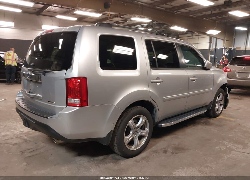 2012 HONDA PILOT VIN: 5FNYF4H49CB073261