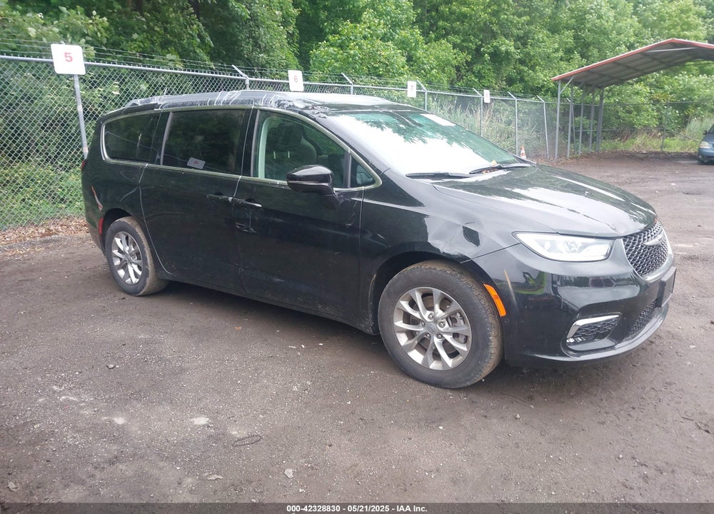 2022 CHRYSLER PACIFICA TOURING L AWD VIN: 2C4RC3BG8NR228030