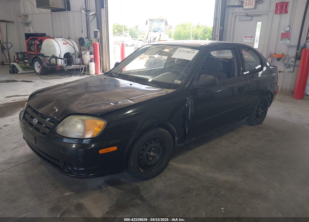 2003 HYUNDAI ACCENT VIN: KMHCF35CX3U260852