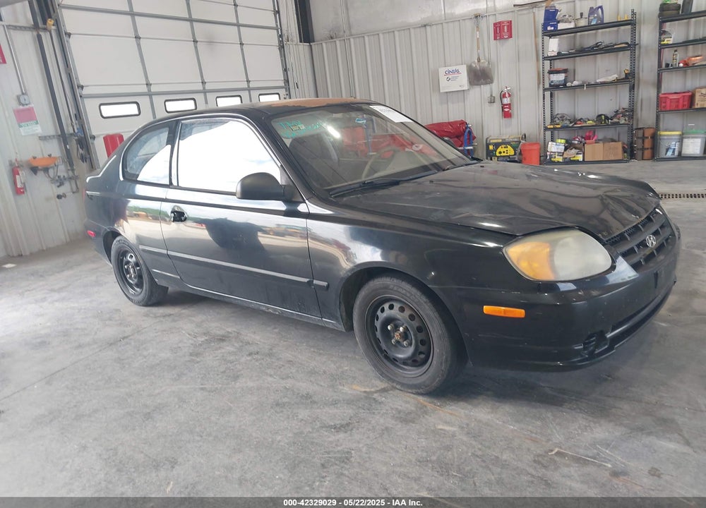 2003 HYUNDAI ACCENT VIN: KMHCF35CX3U260852