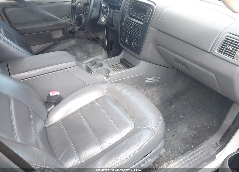 2002 FORD EXPLORER XLT VIN: 1FMDU73E72ZA87959
