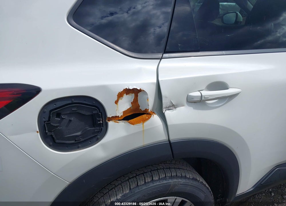 2021 NISSAN ROGUE VIN: 5N1AT3BB6MC814584