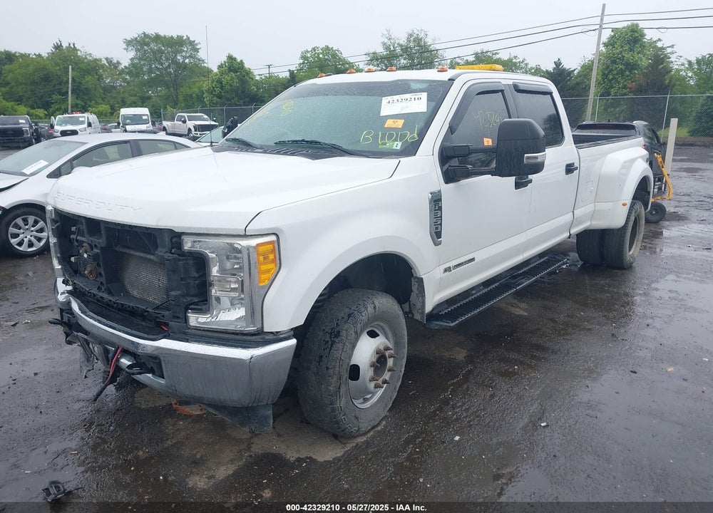2017 FORD F-350 XLT VIN: 1FT8W3DT2HED86815
