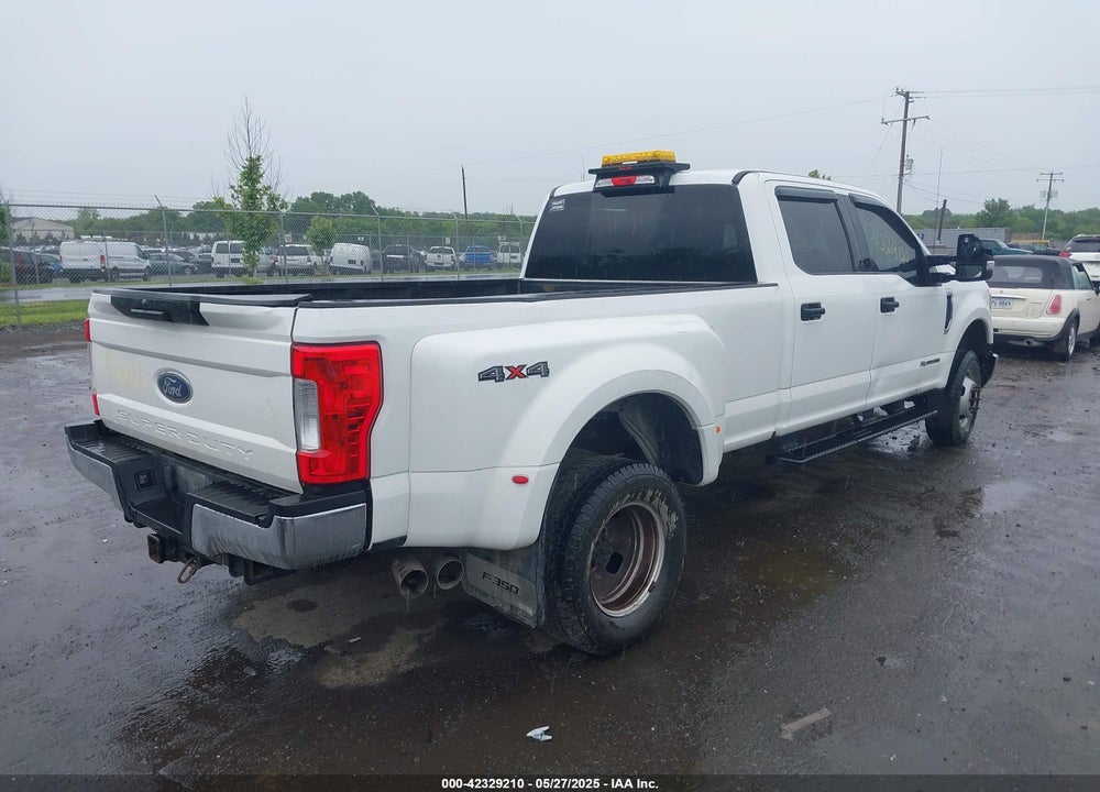 2017 FORD F-350 XLT VIN: 1FT8W3DT2HED86815