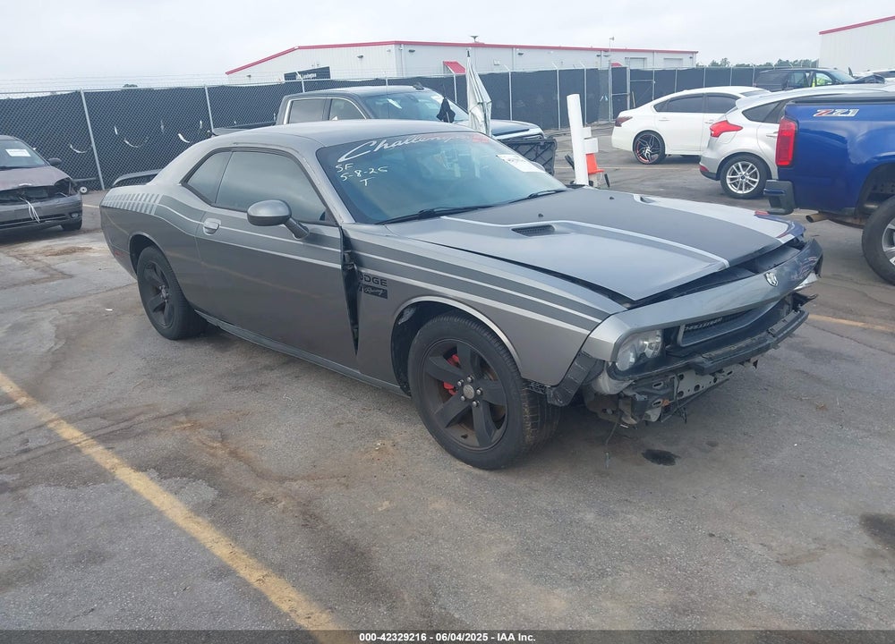 2012 DODGE CHALLENGER SXT VIN: 2C3CDYAG5CH135359