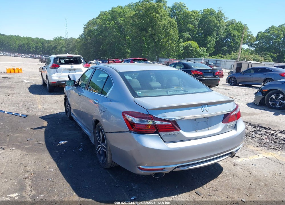2017 HONDA ACCORD VIN: 1HGCR2F12HA011684