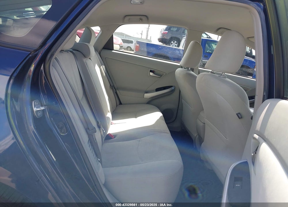 2015 TOYOTA PRIUS VIN: JTDKN3DUXF0424917