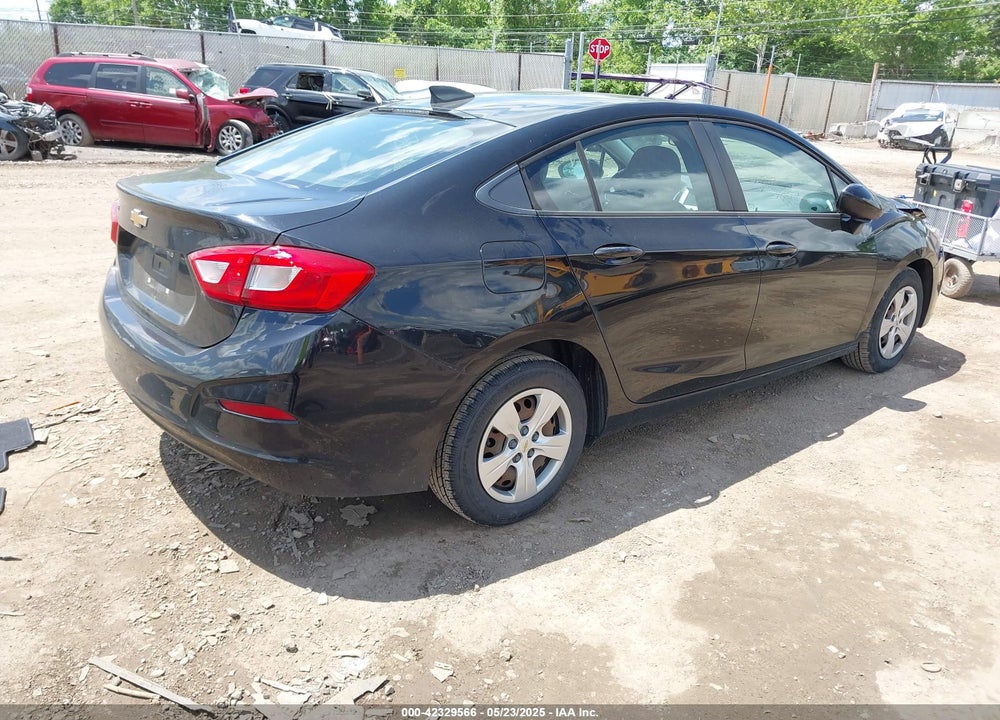 2018 CHEVROLET CRUZE VIN: 1G1BC5SM9J7226861