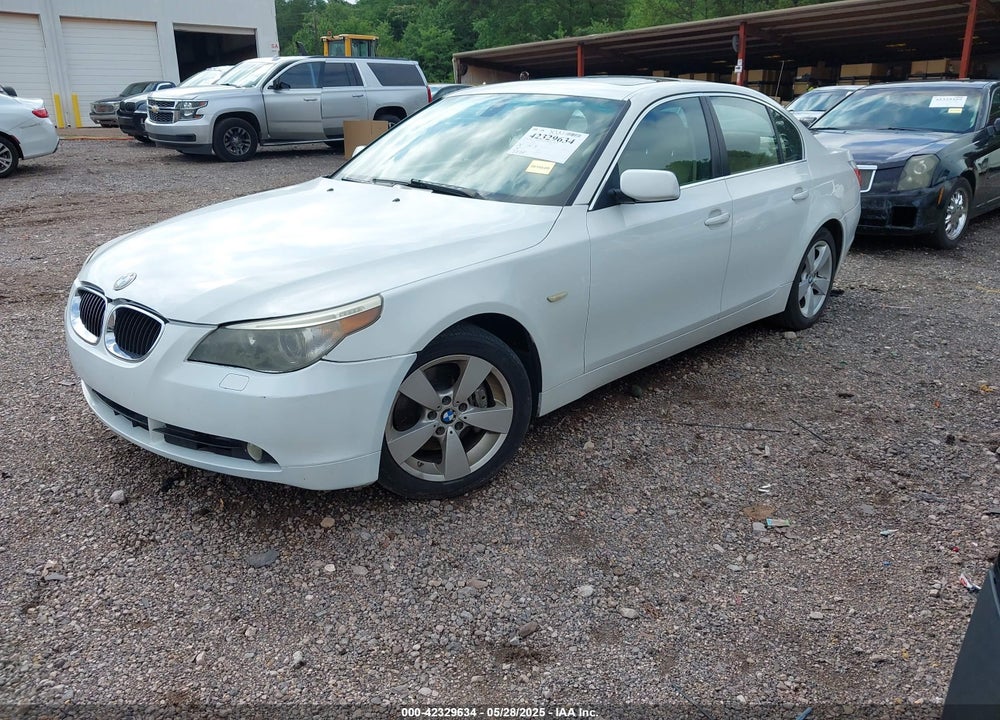 2007 BMW 530XI VIN: WBANF73527CU24936