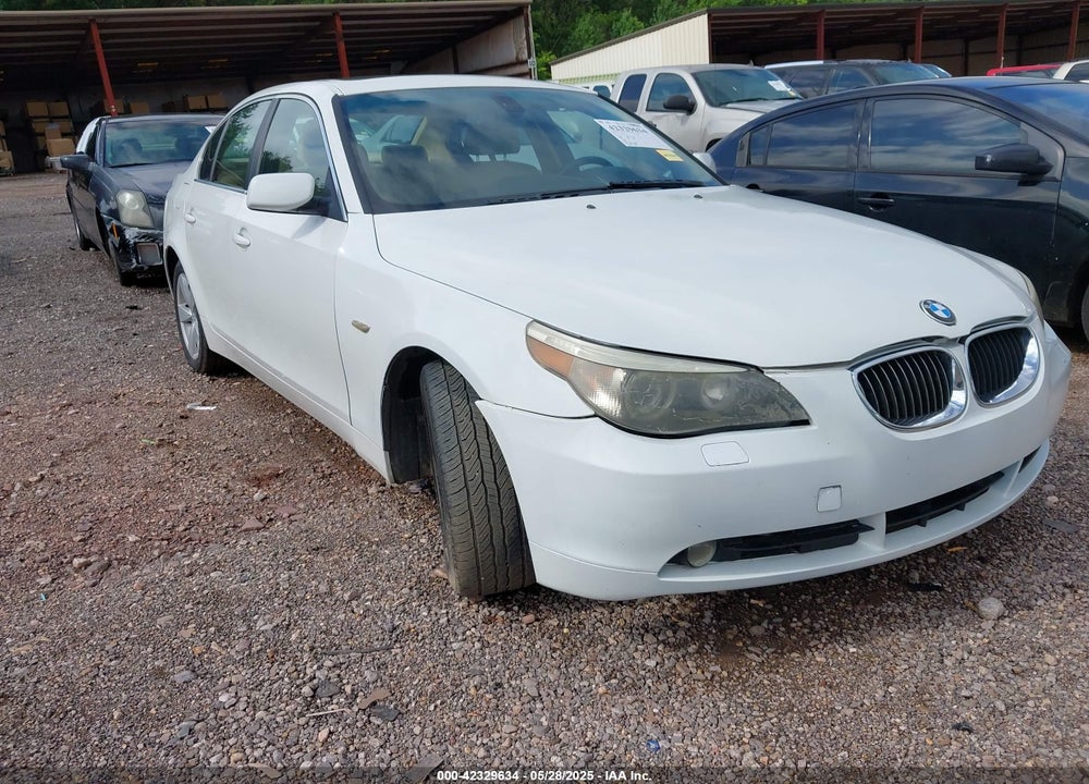 2007 BMW 530XI VIN: WBANF73527CU24936