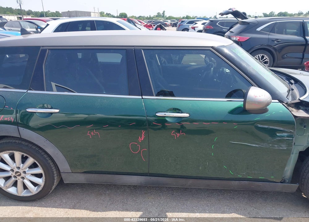 2016 MINI CLUBMAN COOPER VIN: WMWLN5C59G2B28190