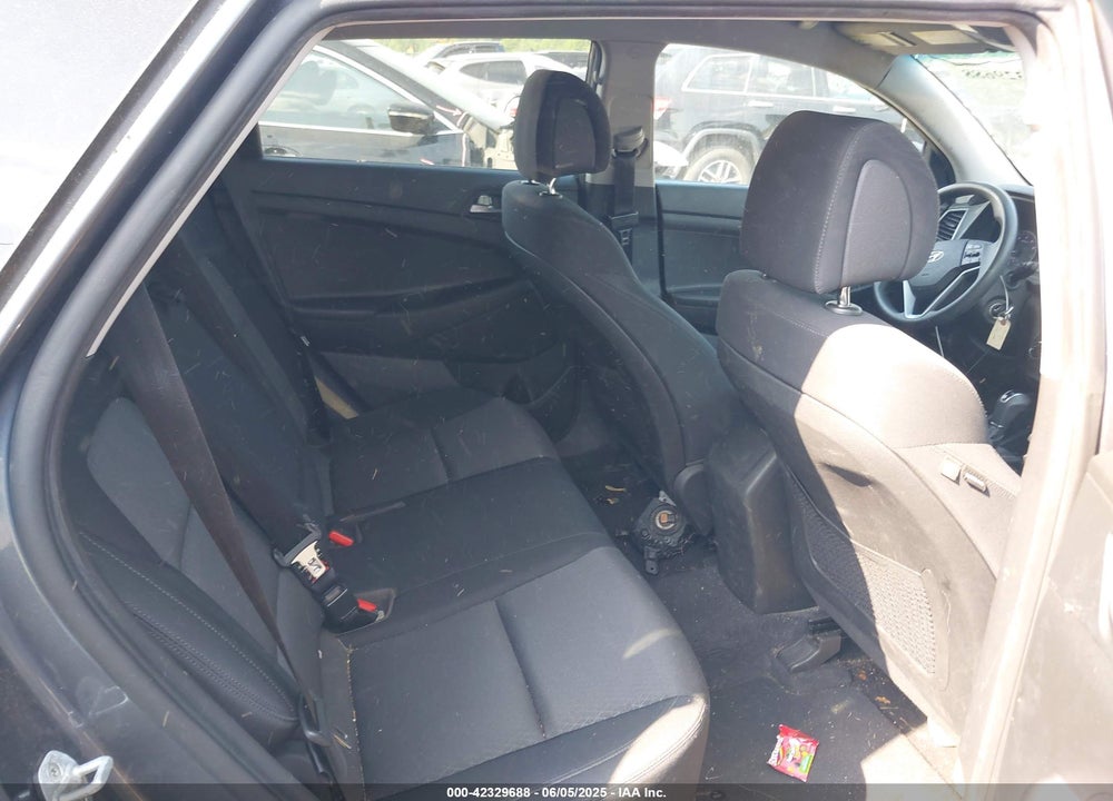 2017 HYUNDAI TUCSON VIN: KM8J3CA41HU405539