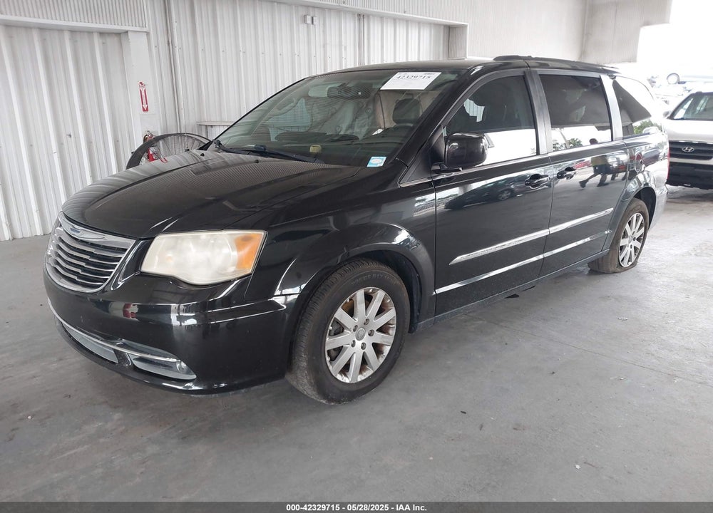 2014 CHRYSLER TOWN & COUNTRY TOURING VIN: 2C4RC1BG5ER157809