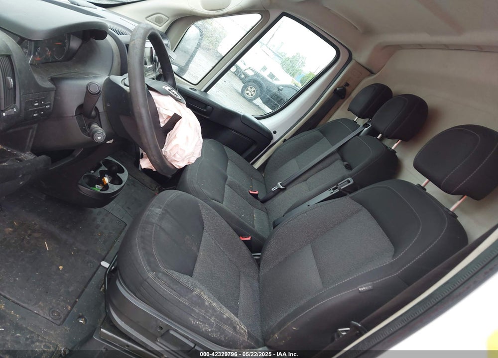 2019 RAM PROMASTER 1500 HIGH ROOF 136 WB VIN: 3C6TRVBG4KE500920