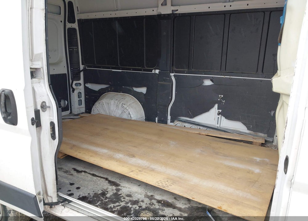 2019 RAM PROMASTER 1500 HIGH ROOF 136 WB VIN: 3C6TRVBG4KE500920