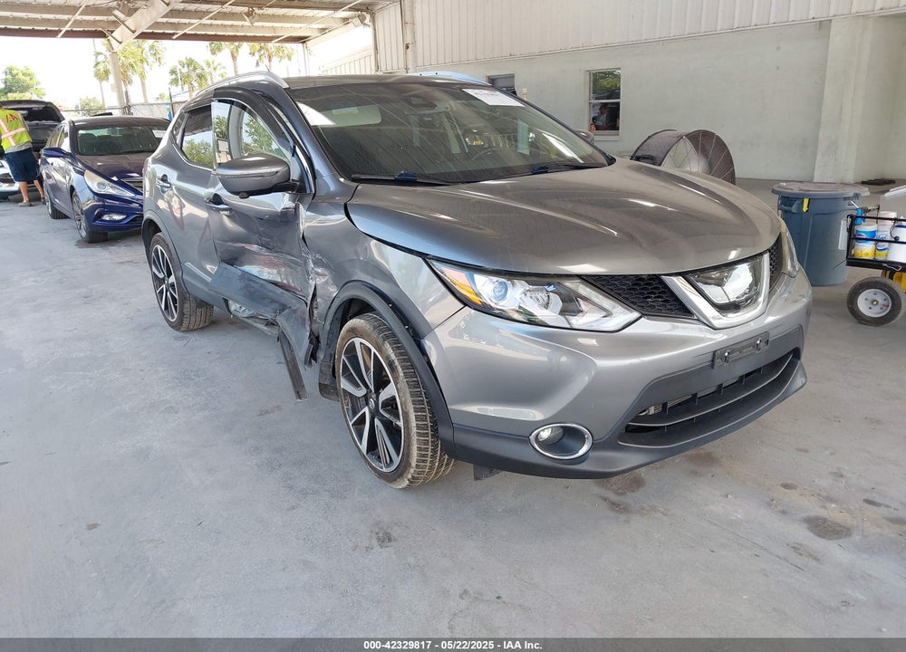 2017 NISSAN ROGUE SPORT SL VIN: JN1BJ1CP3HW004334