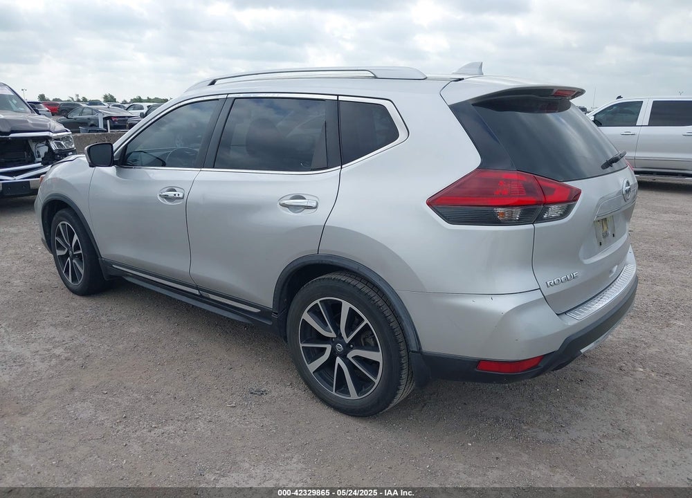 2018 NISSAN ROGUE VIN: JN8AT2MT0JW460399