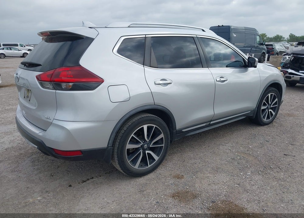 2018 NISSAN ROGUE VIN: JN8AT2MT0JW460399