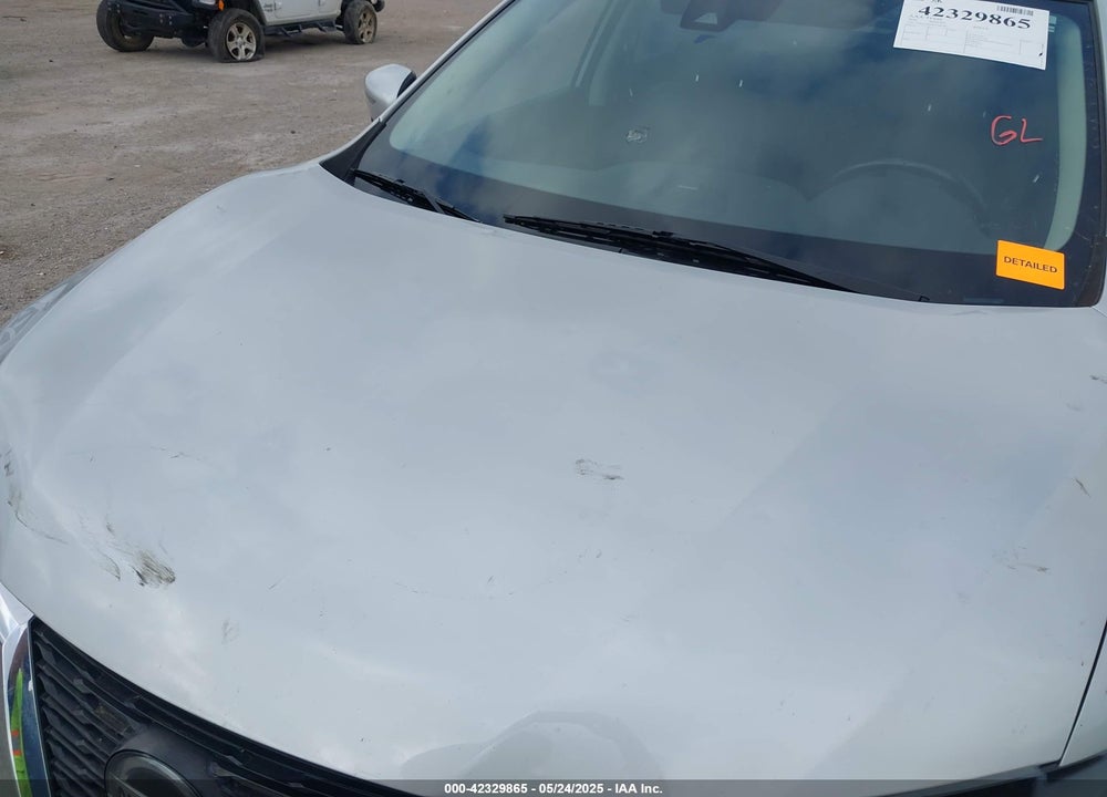 2018 NISSAN ROGUE VIN: JN8AT2MT0JW460399