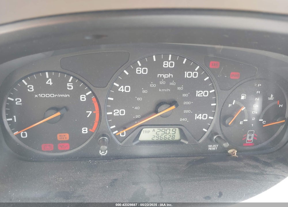 2000 HONDA ACCORD 2.3 LX VIN: 1HGCG564XYA138846