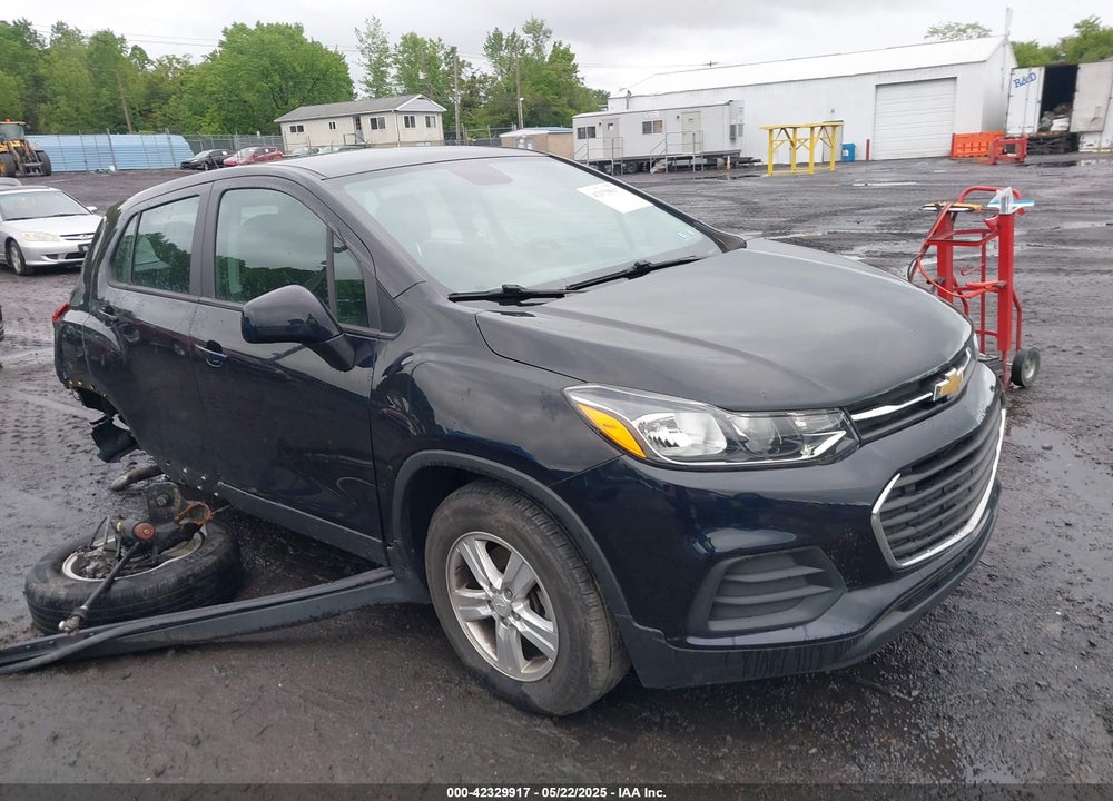 2021 CHEVROLET TRAX AWD LS VIN: KL7CJNSB1MB354137
