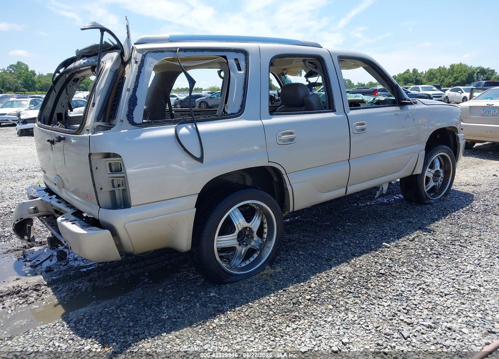 2005 GMC YUKON DENALI VIN: 1GKEK63U05J224098