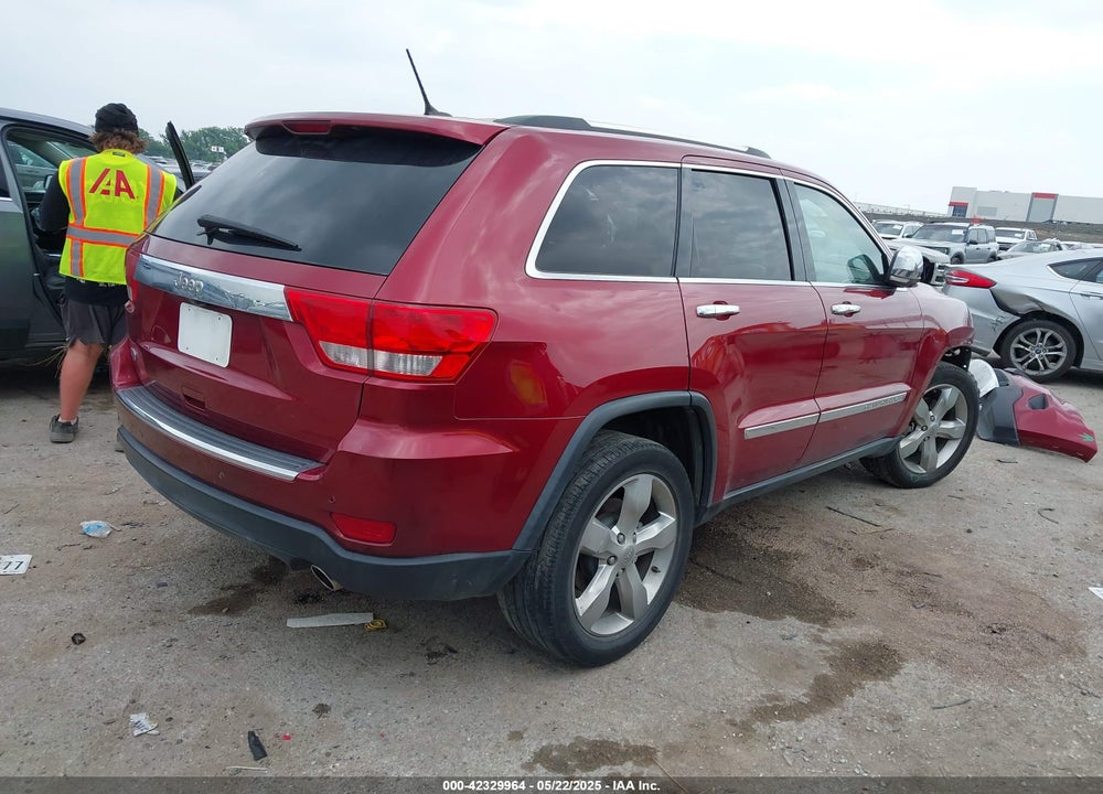 2013 JEEP GRAND CHEROKEE VIN: 1C4RJECG8DC582735