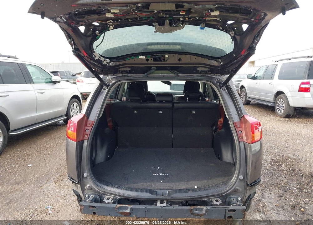 2013 TOYOTA RAV4 VIN: JTMDFREV2D5004276