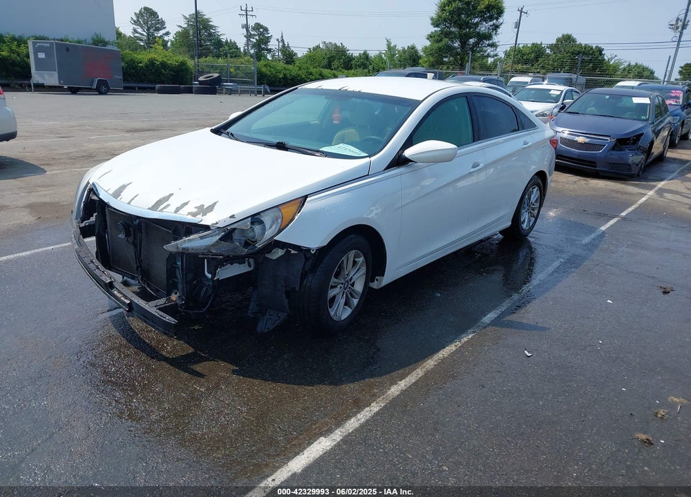 2013 HYUNDAI SONATA VIN: 5NPEB4AC0DH566586