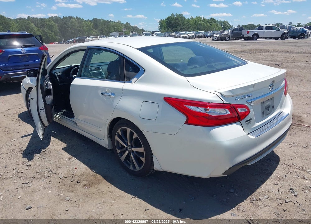 2016 NISSAN ALTIMA 2.5 SR VIN: 1N4AL3AP5GC252334