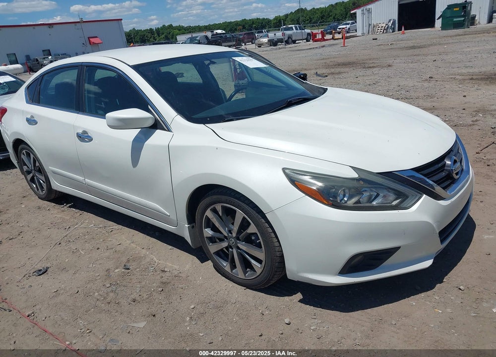 2016 NISSAN ALTIMA 2.5 SR VIN: 1N4AL3AP5GC252334
