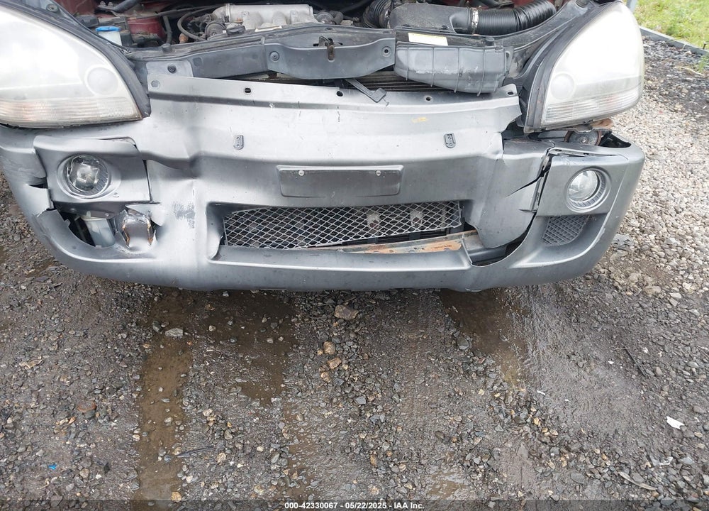 2006 HYUNDAI TUCSON GLS/LIMITED VIN: KM8JN72D66U370199