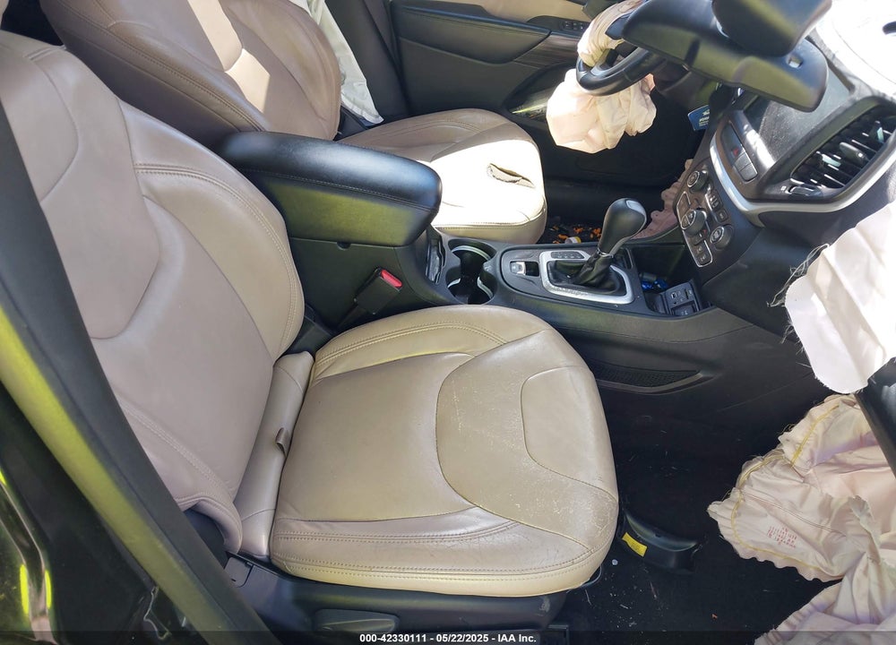 2015 JEEP CHEROKEE VIN: 1C4PJLCS6FW632758