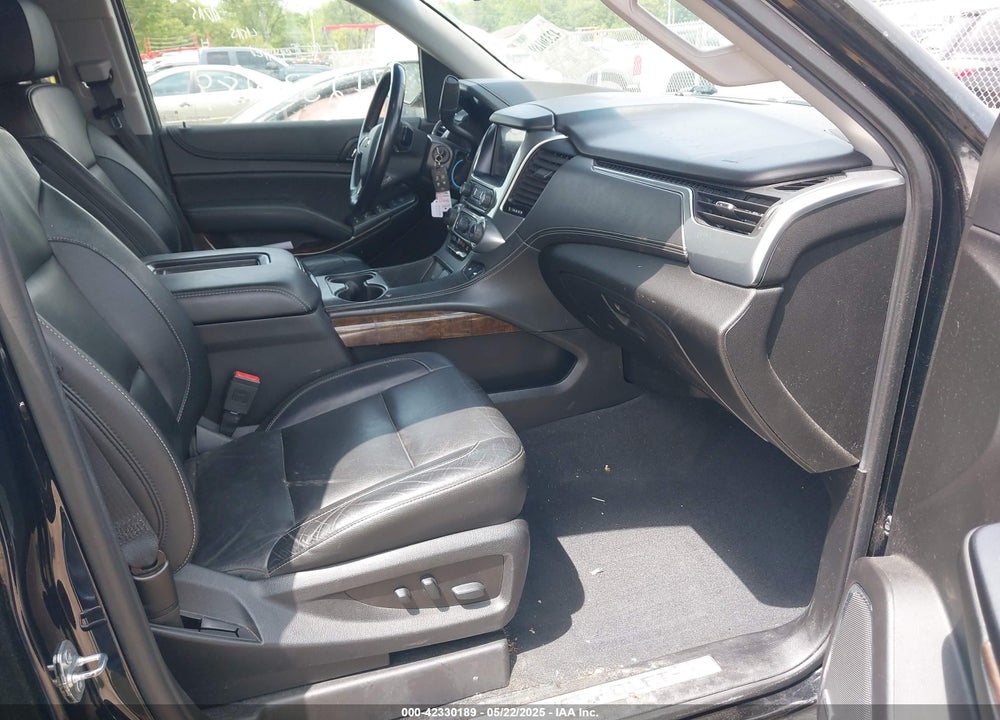 2019 CHEVROLET SUBURBAN VIN: 1GNSKHKC7KR178227