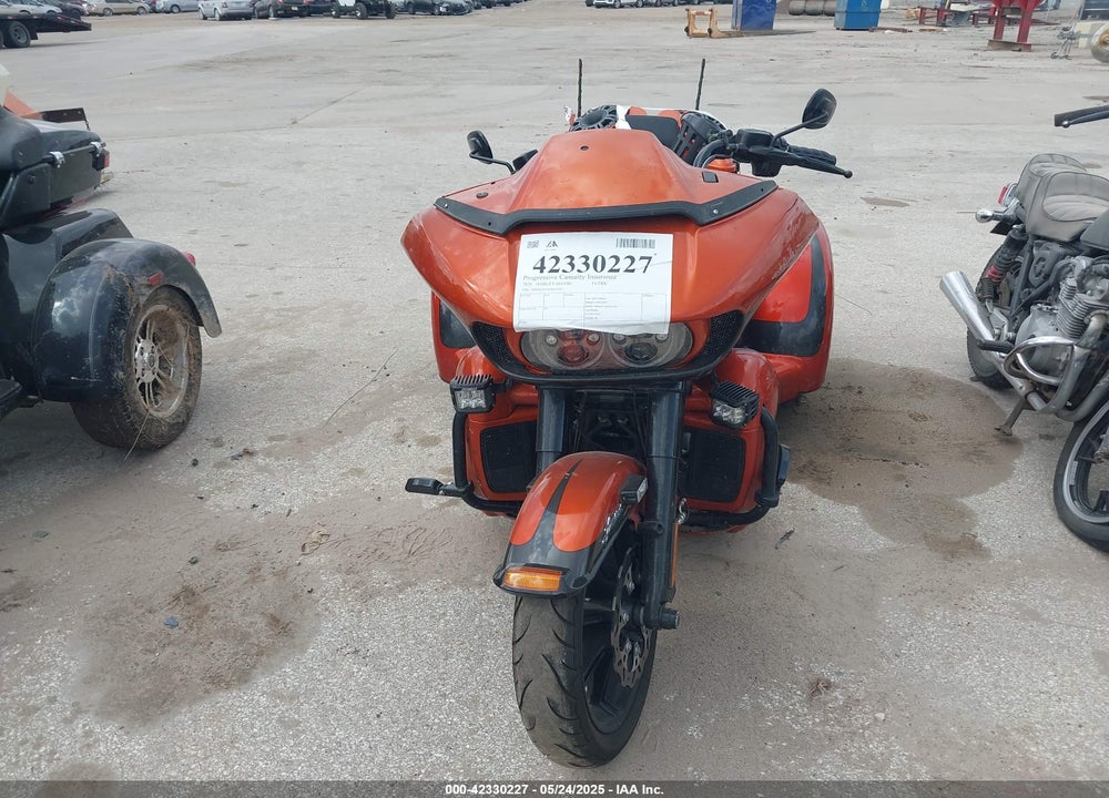 2020 HARLEY-DAVIDSON FLTRK VIN: 1HD1KZF19LB615933