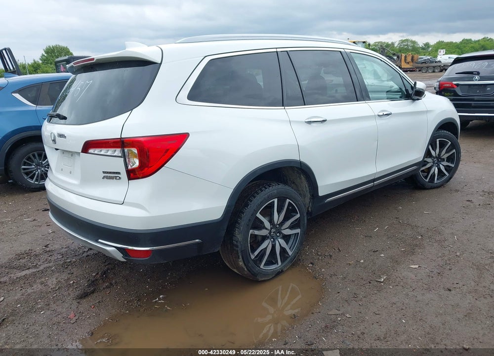 2022 HONDA PILOT VIN: 5FNYF6H63NB086457