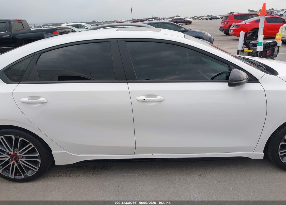 2022 KIA FORTE VIN: 3KPF44AC3NE482850