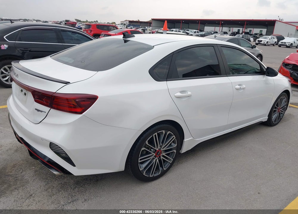 2022 KIA FORTE VIN: 3KPF44AC3NE482850