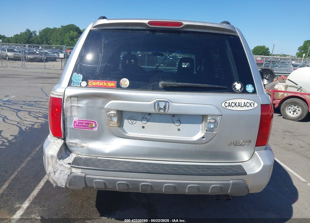 2005 HONDA PILOT EX-L VIN: 5FNYF18555B023872