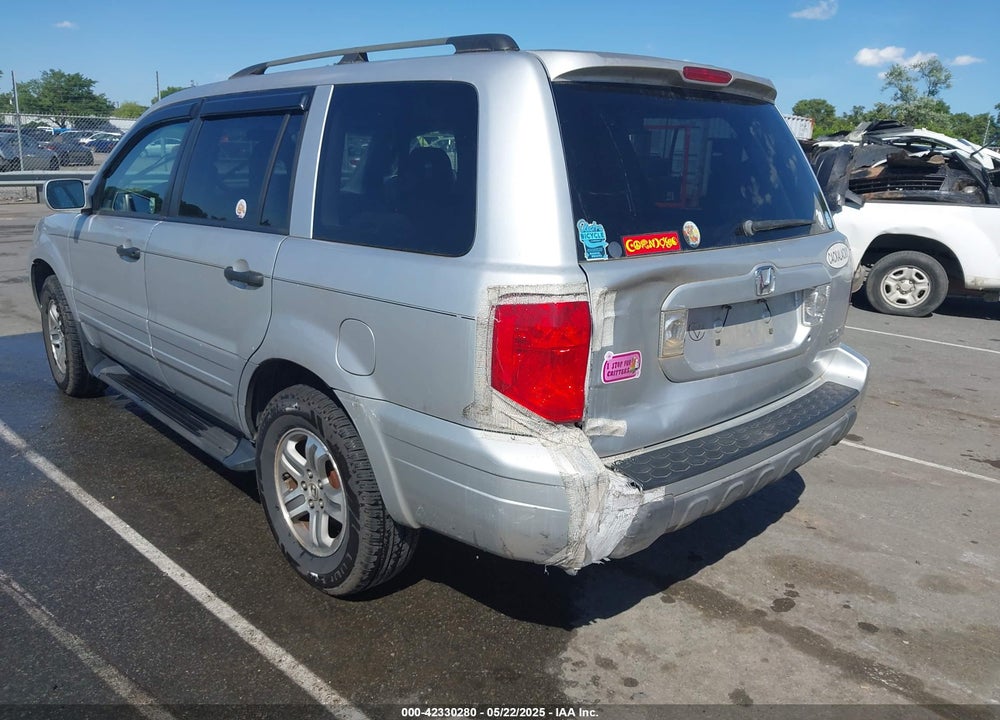 2005 HONDA PILOT EX-L VIN: 5FNYF18555B023872